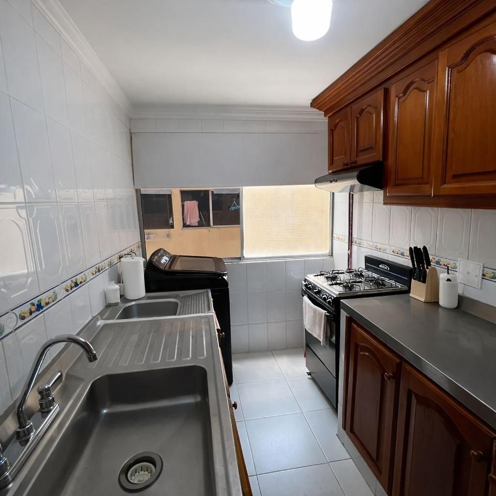 Privado Ejecutivos Familiar Apartamento