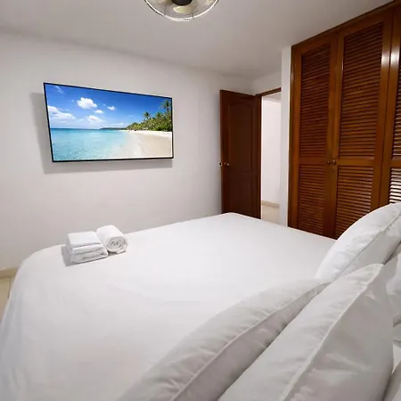 Privado Ejecutivos Familiar Apartamento